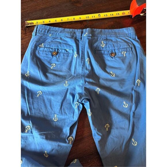 Old Navy Nautical Capri pants - Picture 5 of 7